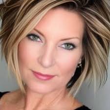 Please remember to pray for the family of Betty Jordan during this time.  You are encouraged to visit our website at www.leaandsimmons.com to leave  your personal condolences for them.