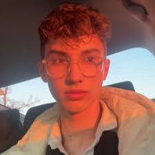 Nathan Lefebvre's Instagram, Twitter & Facebook