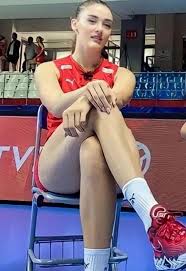 Sports Babes on X: Zehra Gunes 🤤🤤🔥🔥💦💦🌶️🌶️ t.coRs7eRJy0oJ   X