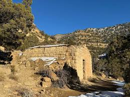 My wife and I took our first trip to Sego Canyon in the daylight! What  amazing petroglyphs and pictographs, and old buildings!