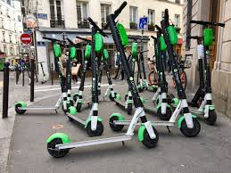 Maybe you would like to learn more about one of these? In 17 Landen Zoeven Ze Rond Maar Hier Niet De E Step Het Parool