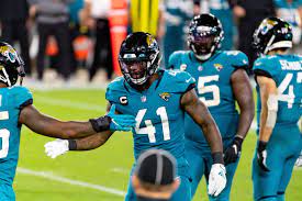 He played college football for the kentucky wildcats, where he won several defensive player of the year awards as a senior in 2018. Jaguars Vs Texans Josh Allen Had New Experience Dealing With Injury
