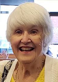 Gayle Gill's Instagram, Twitter & Facebook