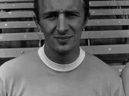 Manchester City v Manchester United: The day rivals swapped kits for  cricket whites