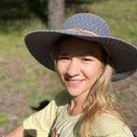 Rebecca Truitt's Instagram, Twitter & Facebook