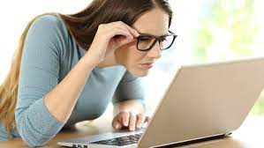 Untuk yang stok lensanya kosong, harus menunggu satu dua hari sebelum kacamata bisa digunakan. Jepang Larang Pekerja Wanita Pakai Kacamata Saat Kerja