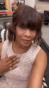 Hi everybody 😁. This is my first post . I was feeling like a #GymBaddie so  here's a few pics from yesterday's workout. Heading into my 40's feeling  great 🫡. Let's keep