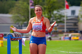 Ze pakte deze dubbel op de derde. Ek U20 Dag 1 Seedo Snelste Nl U18 Ooit Op De 100 Meter Atletiek Nl