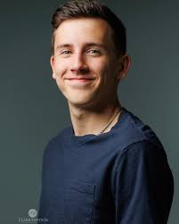 I know it sounds cliche to constantly say, “I had so much fun during ____'s  session” but I honestly had a blast with Isaac during his studio session. I  might just have