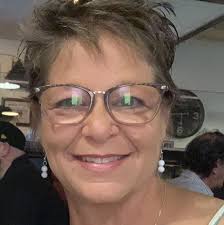 Homestead ponds with alligator and bridge