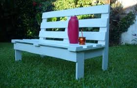 1001 Idees Pour Fabriquer Un Banc En Palette Charmant Banc En Palette Fabriquer Un Banc Deco Jardin Palettes