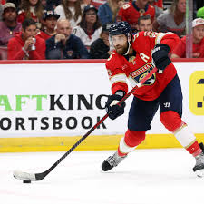 Anna Bernadi - bold and desirable