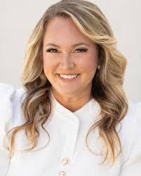 Uplifting and compassionate bridal program in New York