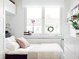 Di fabelio, anda dapat menemukan banyak pilihan tempat tidur minimalis, tentu dengan model dan harga tempat tidur minimalis yang murah tapi punya kualitas premium. 7 Ide Desain Kamar Tidur Kecil Mungil Tapi Nyaman