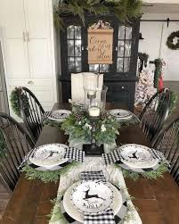 120 Hottest Christmas Table Decorating Ideas For You Page 35 Modern House Design Christmas Table Settings Christmas Dining Table Holiday Table Settings