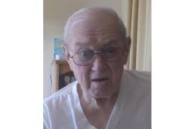 Earl Leach Obituary (2015)