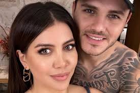 Adam Adaktar u bolnici kod bebe priključene na kiseonik