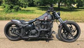 Options such as color are available at additional cost. Baggerbuilders 2015 Harley Davidson Fxsb Breakout Dark Facebook