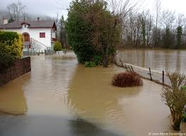 Inondation Crue De La Nive Photolive Toutes Les Photos Meteo En Temps Reel Infoclimat