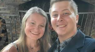 Anna Marie Bryant and Dusty Ray Eckard's Wedding Website