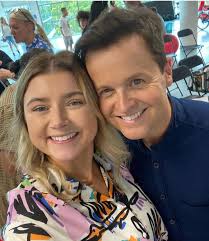 Another Santander advert we've cast for Check out @kathrynbwilson and her  selfies she bagged with the directors of the bank of Antandec 🤣