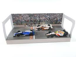 Greenlight diecast 1/18 (limited edition) 2021 jimmie johnson #48 carvana / honda ntt. Die Cast Greenlight S 2017 Indy 500 Podium Diorama Savage On Wheels
