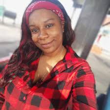 Lacey Booker's Instagram, Twitter & Facebook