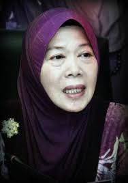 File:Azizah Mohd Dun.jpg
