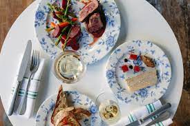 Restaurant brands currently operates and owns the master franchising rights for the carl's jr., kfc, pizza hut, and taco bell brands in new zealand. The 12 Best Dinnerware Brands Nyc Chefs Swear By
