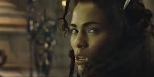 Garona also began to respect the magus medivh a great deal, and began to question where her true loyalties lie. Warcraft The Beginning Durotan Und Garona Stellen Sich In Neuen Featuretten Vor