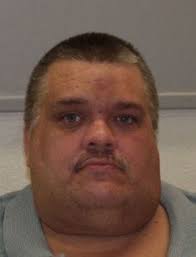 Bomb threat suspect weighing 625 pounds is logistical problem for Grand  Rapids court