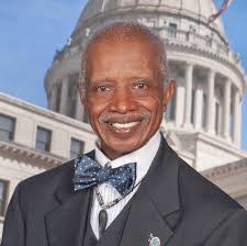 Erica Hillman's Instagram, Twitter & Facebook