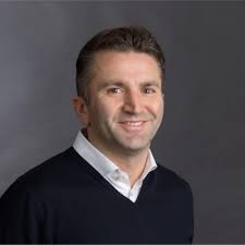 Ich habe eine neue Position und arbeite jetzt als Manager im Bereich Audit… 