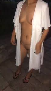 出门不穿内裤、方便干事。35+人妻听从老公指挥，路边吃鸡、楼梯打炮淦！ - 91热爆