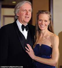 Learn about our live classroom instruction and what sets us apart from other options. Linda Hamilton My Rollercoaster Marriage To James Cameron Avatar Genius Daily Mail Online