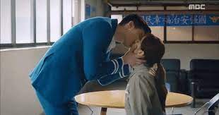Giphy Gif Lee Jong Suk Drama Korea Kiss And Romance