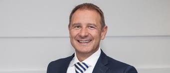 David hoffmann is also a director at the naples zoo at caribbean gardens. Alexander Hoffmann Ist Neuer Geschaftsfuhrer Der Axa Partners Fur Deutschland Und Die Schweiz Versicherungswirtschaft Heute