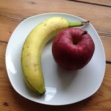 Bananen sind nicht nur für uns erwachsene, sondern auch für babys eine ausgezeichnete nahrungsquelle und als solches sehr gut für die beikosteinführung geeignet. Apfel Bananen Brei Kinder Kommt Essen
