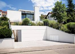 Villen Garage Keller Unter Rasen Bild Und Demvillen Garage Und Keller Unte Modern Residential Architecture Residential Architecture Architecture House