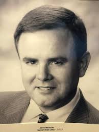 Jerry Munson's Instagram, Twitter & Facebook