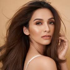 It was followed by a group photo that included jennylyn's son alex jazz and dennis' son calix. Jennylyn Mercado Youtube