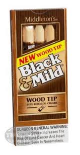 Black Mild Wood Tip Cigarillo Natural Thompson Cigar Black And Mild Cigars Mild Cigars Mild
