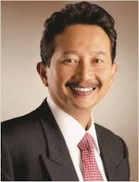 eCONOMICS AND BUSINESS DOCTORAL COLLOQUIUM & CONFERENCE