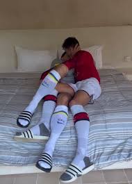 Sport gear: Soccer boys make out (short) - ThisVid.com