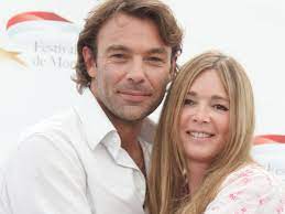 En attendant, l'interprète de l'inoubliable hélène. Patrick Puydebat Cette Emouvante Declaration A Helene Rolles Pour Son Anniversaire Femme Actuelle Le Mag