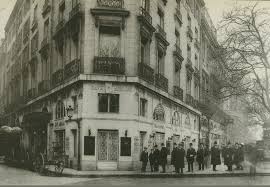 Les Anciennes Rues De Paris Boulevard Des Italiens 2 Me Et 9 Me Arrondissement Image Paris Photos Anciennes Vieux Paris