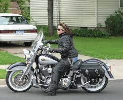 The Motorcycle Industry Council Reports Women Now Account For 23 Percent Of All U S Motorcyclists And Harley Davidson Is Female Motorcycle Riders Harley Bikes