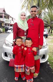 Hingga tatkala keluar darah dari kemaluannya untuk membedakan apakah darah tersebut darah haid ada yang berkata: Keluar Darah Selepas Bersama Suami Nakhabaqsat Baru Hari Ke 40 Berpantang Suami Sudah Saya Mungkin Bukan Isteri Yang Sempurna Tapi Saya Beruntung Ada Suami Yang Sempurna Buat Saya Hyeosan