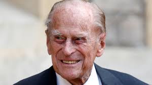 Geboren wurde er in klagenfurt, sein vater war die sportkommentatorenlegende edi finger senior, der mit seiner radioreportage des. Prince Philip Duke Of Edinburgh A Lot Better And We Re Keeping Our Fingers Crossed Prince Edward Says Aydintepemedya Com