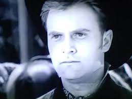 Episode 1, Sept. 21, 1957, The case of the Restless Red head.